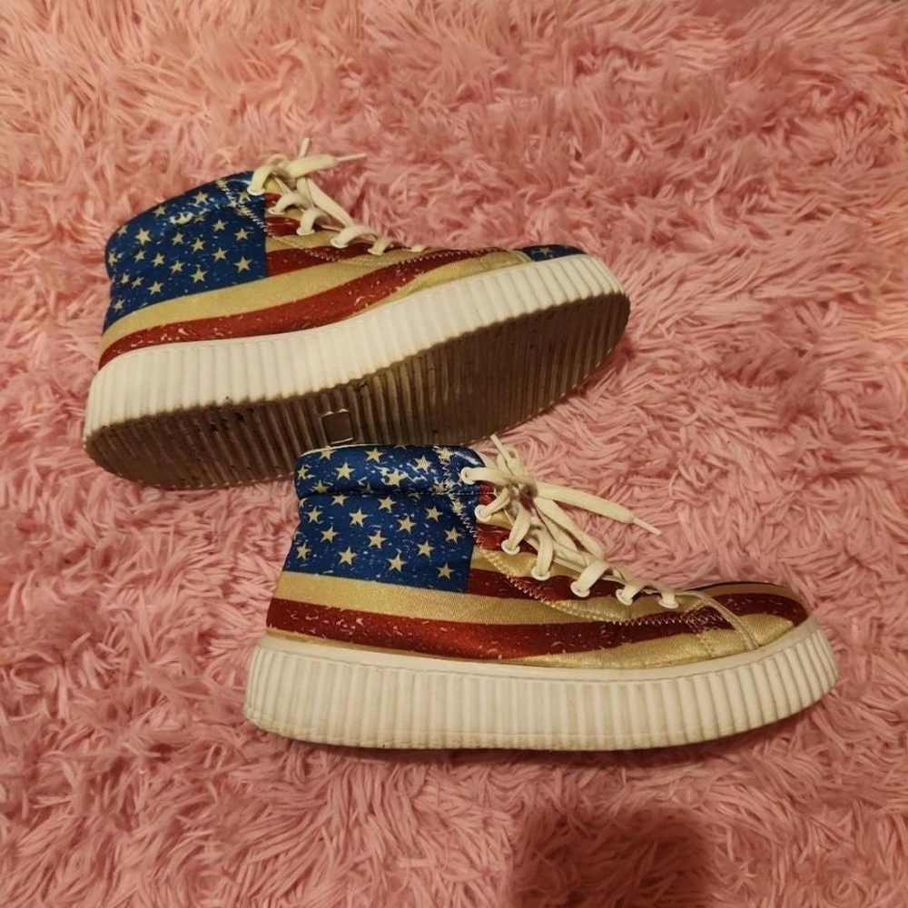American flag patriotic platform